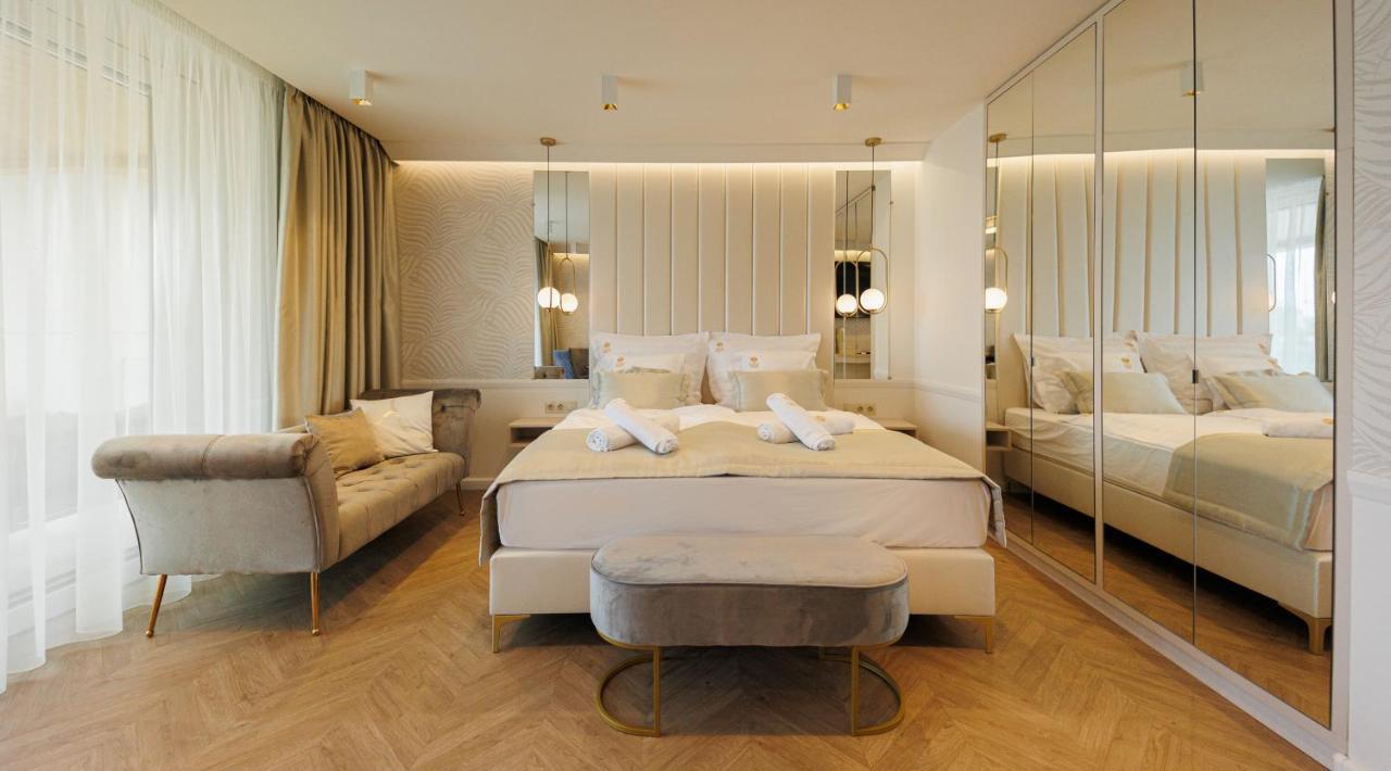 Aparthotel Gold Wave
